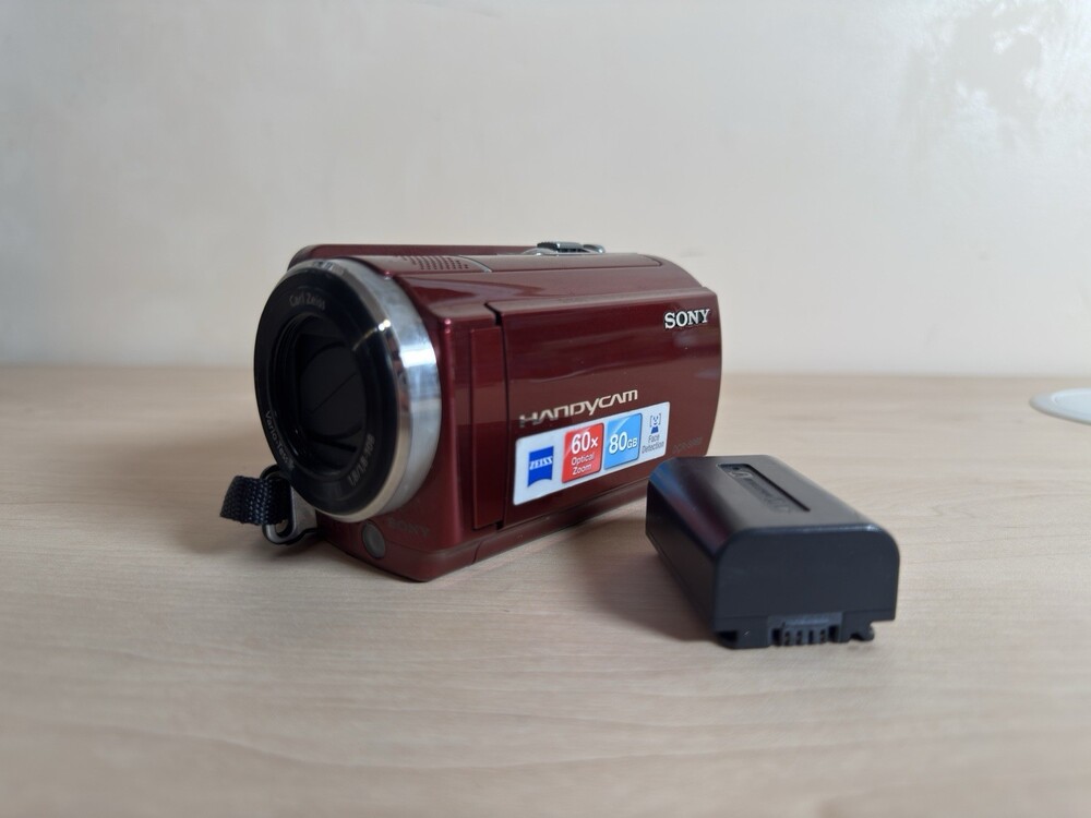 Sony Handycam DCR-SR68 Video Digital Camcorder - Red, Tested Works with Battery